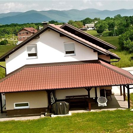 Guest House Tonka Otočac 外观 照片